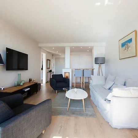 T4 Refait A Neuf Rennes, 3 Ch. Parking, 2 Balcons. Apartment Rennes